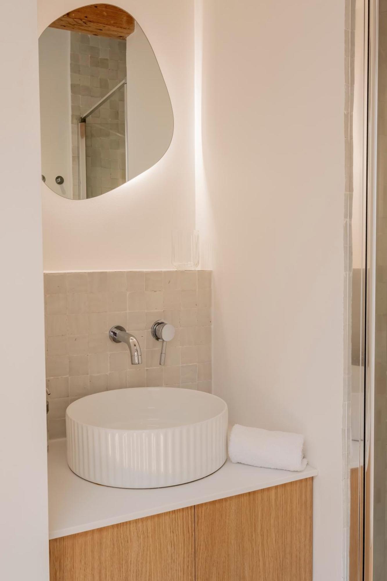 Appartement Cosy Au Coeur Des Chartrons Bordeaux Exterior foto