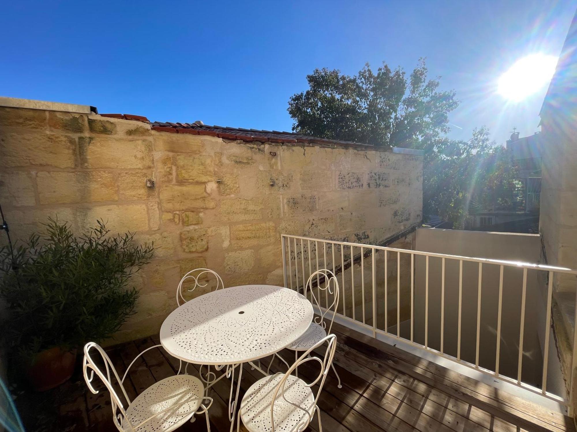 Appartement Cosy Au Coeur Des Chartrons Bordeaux Exterior foto